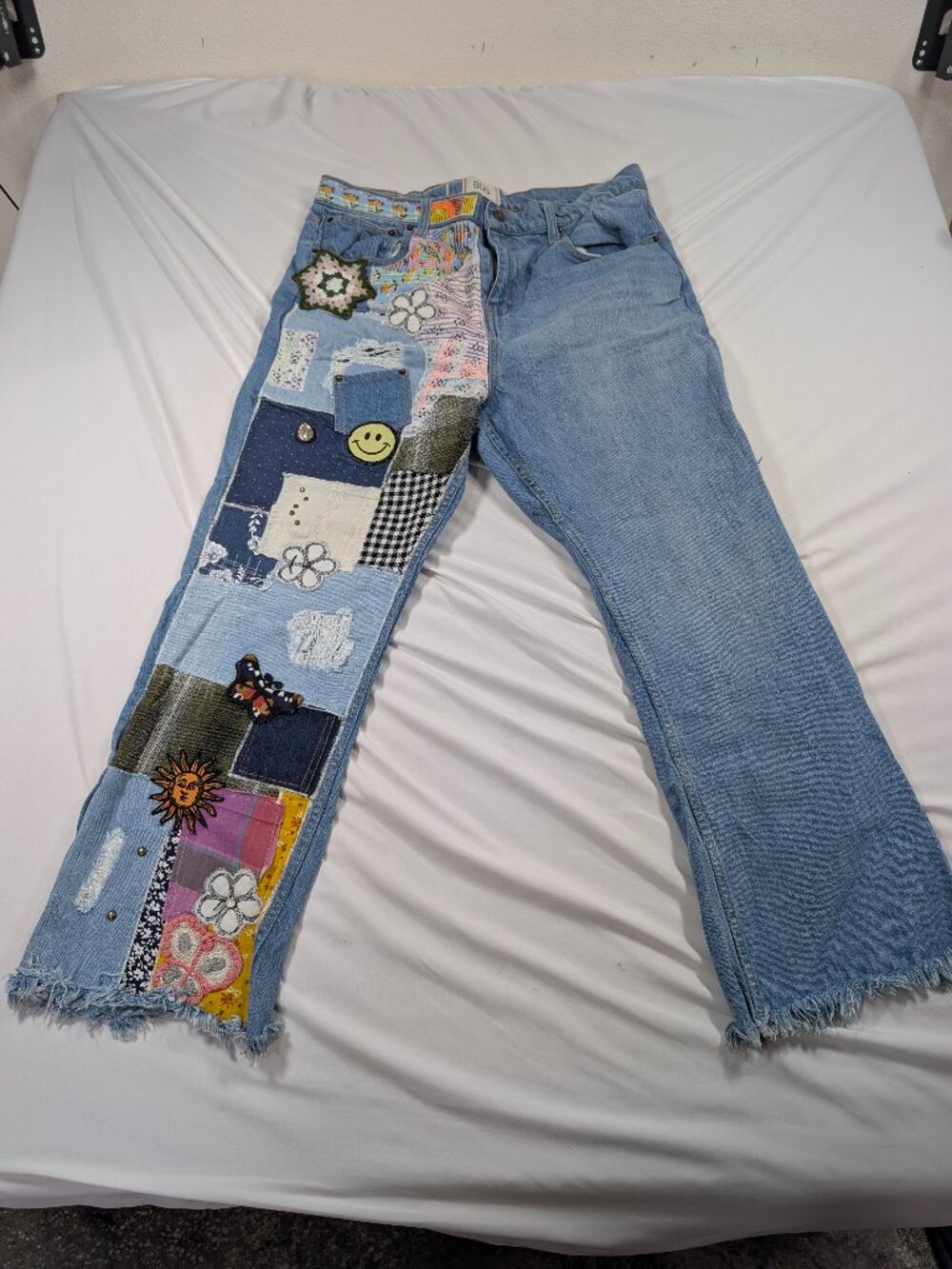 BDG Urban Outfitters Patchwork Boho Floral Wide Leg Jeans Size 31